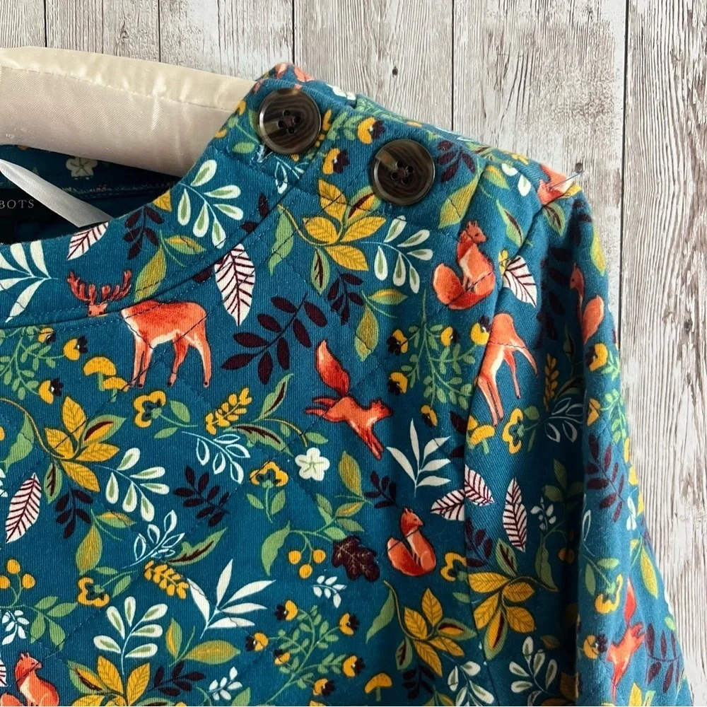 Talbots Womens Crew Neck Quilted Folk Animal Top Small